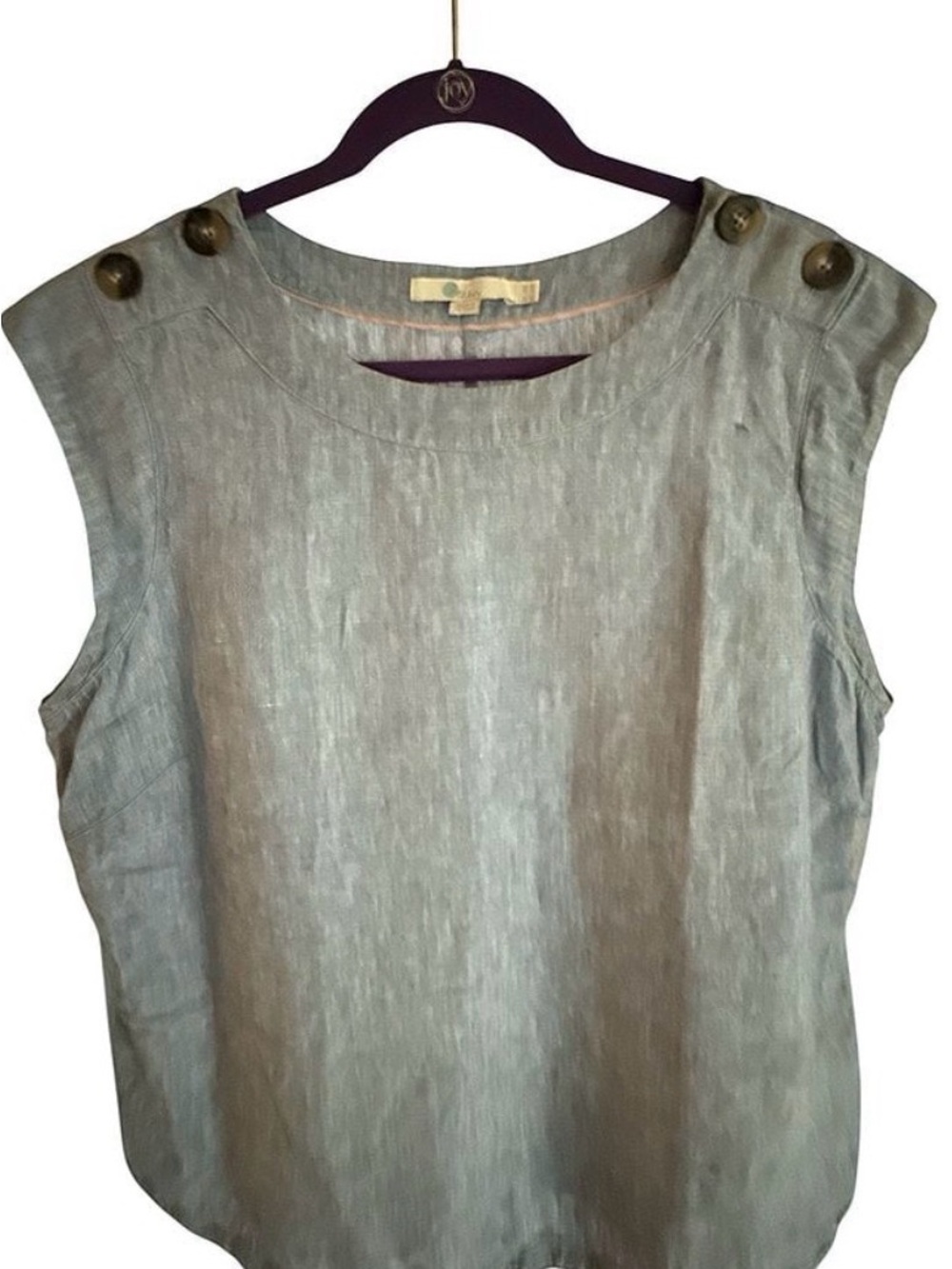 Boden Sleeveless Linen Tank with Shoulder Buttons in Light Gray